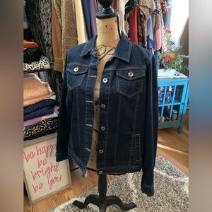 Avon denim jacket, Ladies darkwash jean jacket, size large